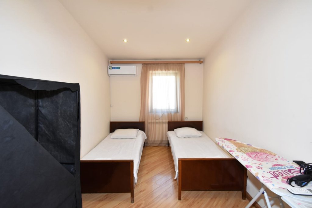 Ереван: Apartments RentInnYerevan Avag Petrosyan 2