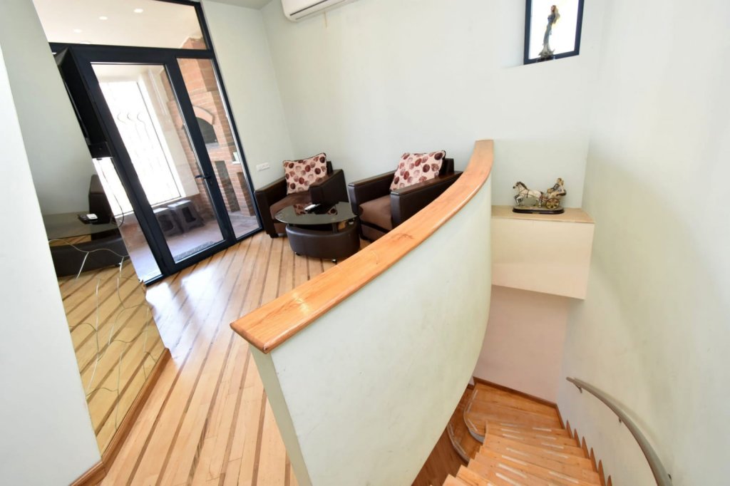 Ереван: Apartments RentInnYerevan Avag Petrosyan 2