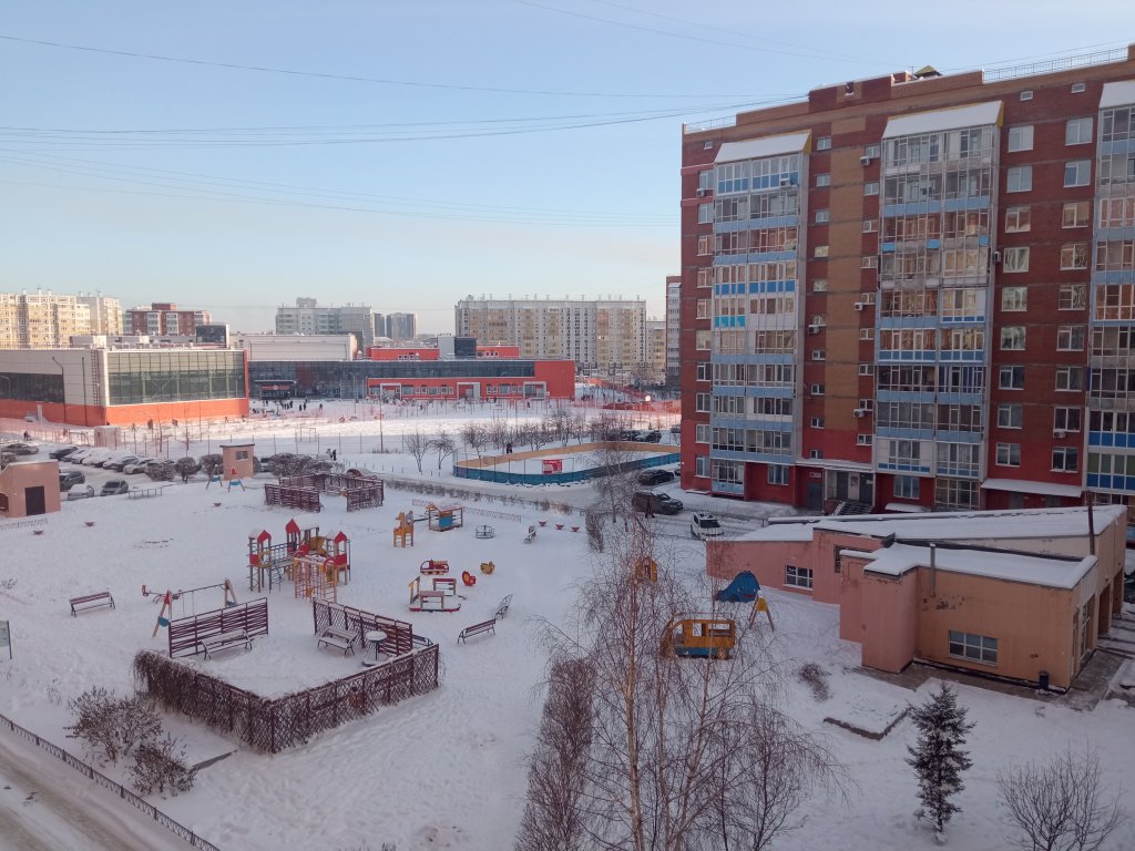 Красноярск: Квартира комфорт-класса возле ТРЦ Планета