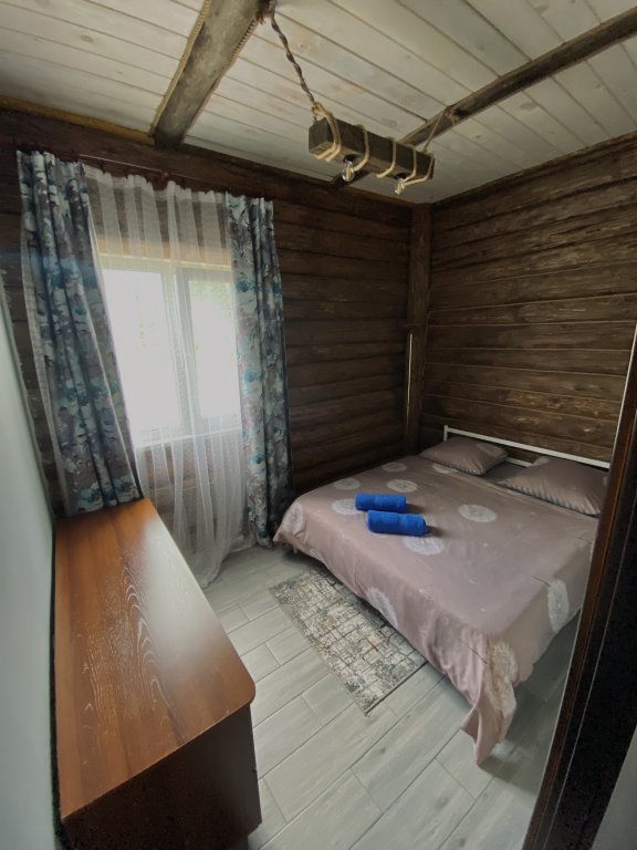Шерегеш: Гостевой дом Избушки guestHouse Маленькая