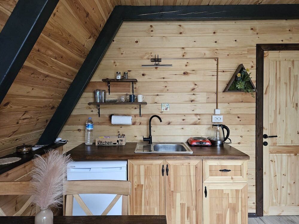 Янык: Teona Kartepe Bungalov