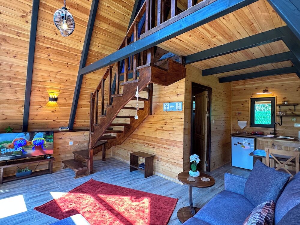 Янык: Teona Kartepe Bungalov