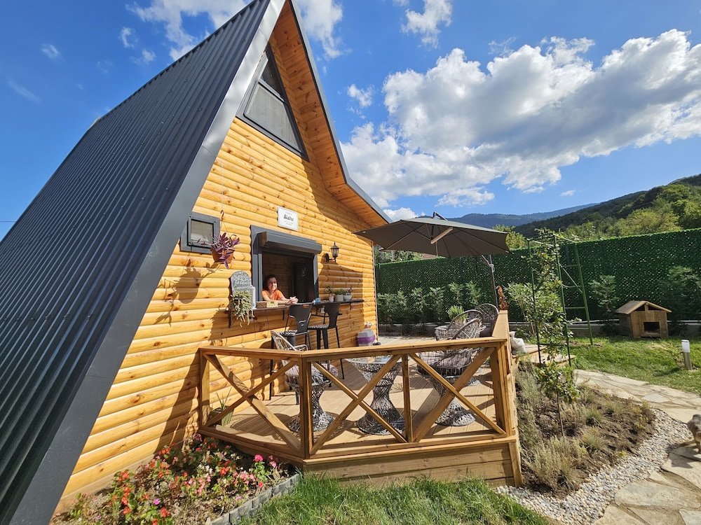 Янык: Teona Kartepe Bungalov