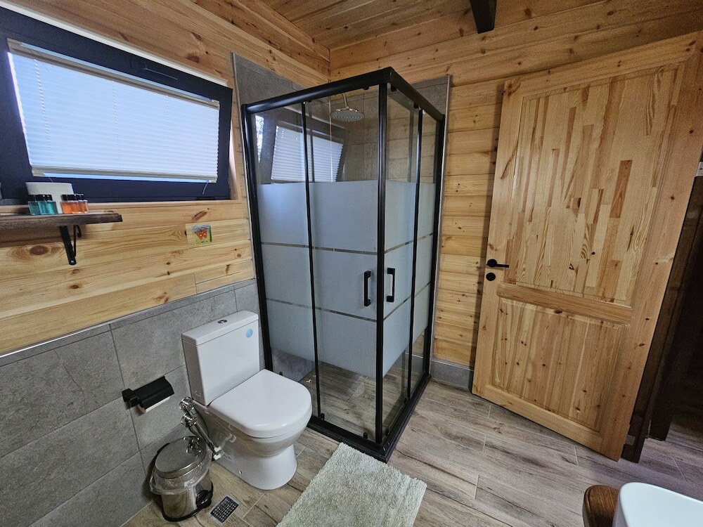 Янык: Teona Kartepe Bungalov