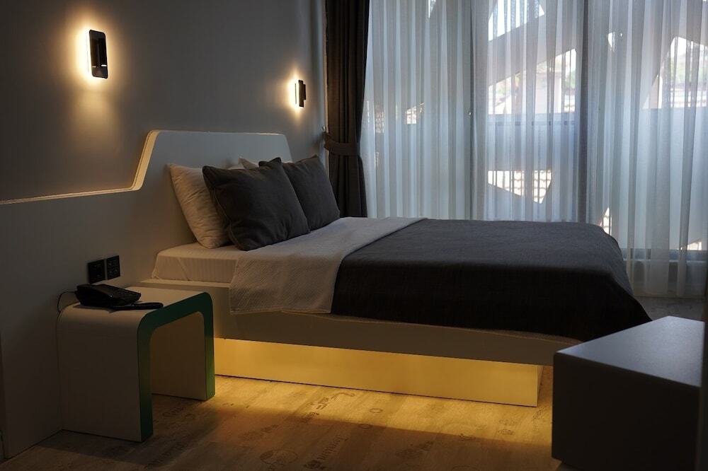 Эдирне: Midis Otel