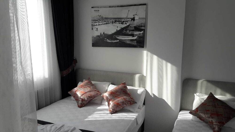 Кушадасы: Livia Hotel
