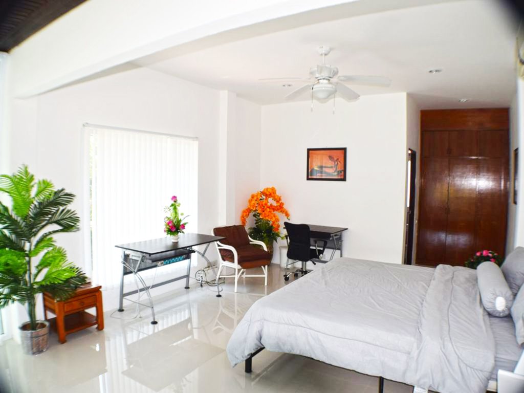 Муанг: Luxury 5 Bed 5 Bath Villa