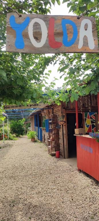 Кумлуджа: Cafe Yolda Bungalov