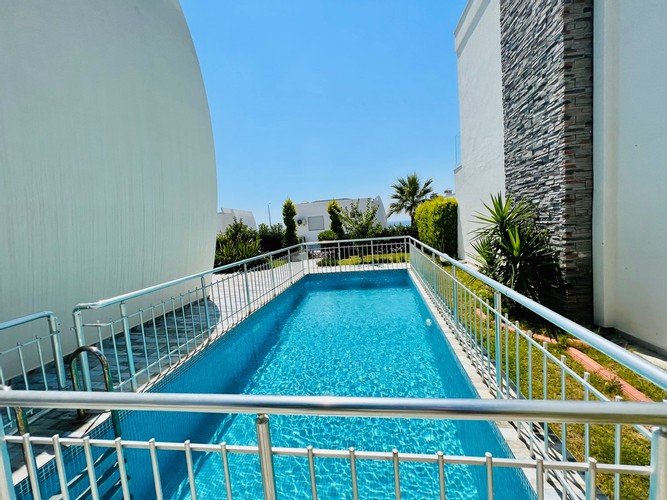 Согучак: Luxury Villa Safir Ozel Havuzlu