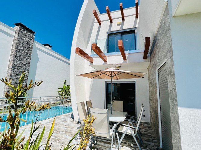 Согучак: Luxury Villa Safir Ozel Havuzlu