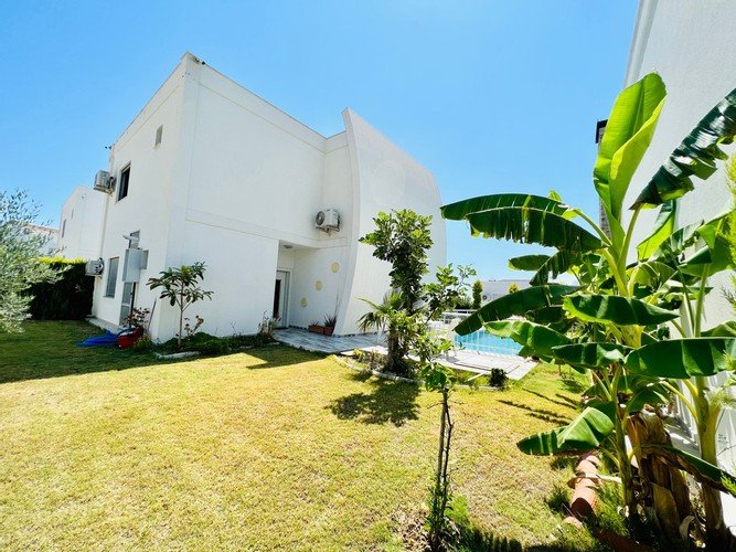 Согучак: Luxury Villa Safir Ozel Havuzlu