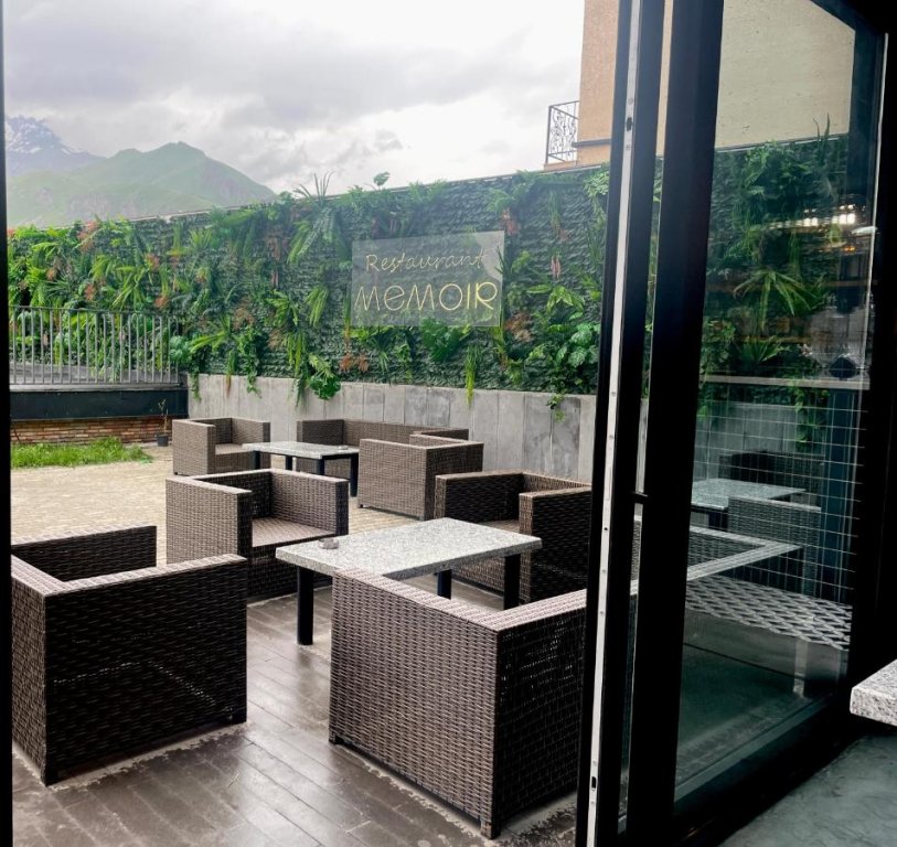 Степанцминда: Hotel Memoir Kazbegi
