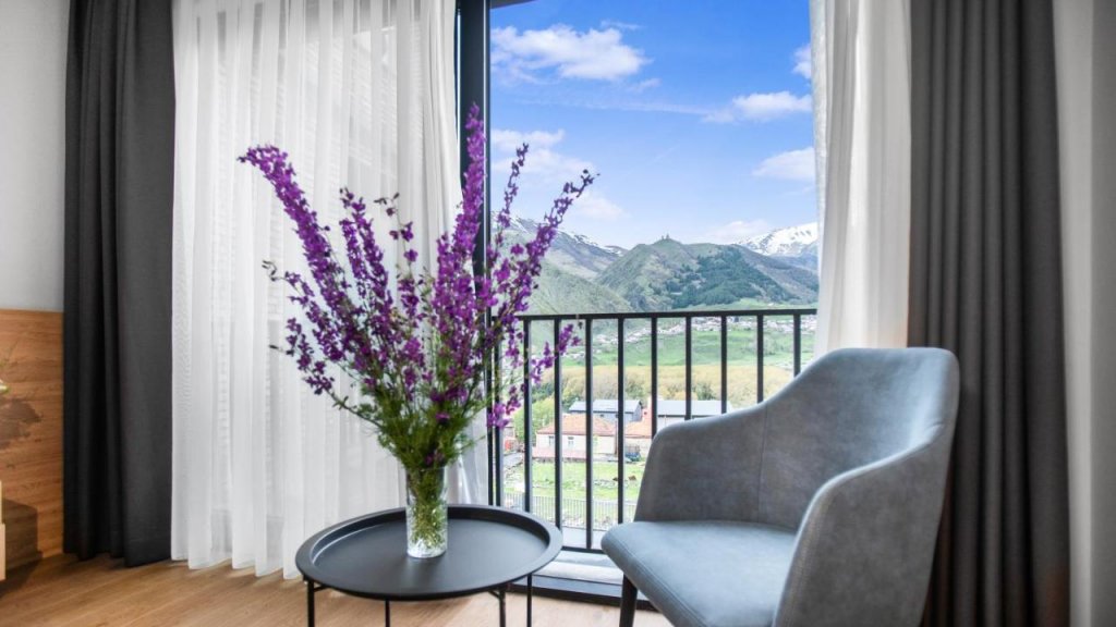 Степанцминда: Hotel Memoir Kazbegi