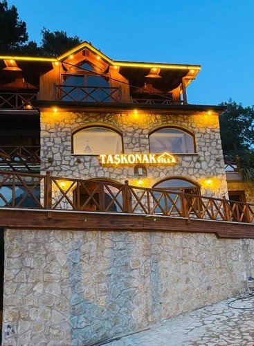 Геделлер: Villa Taş Konak