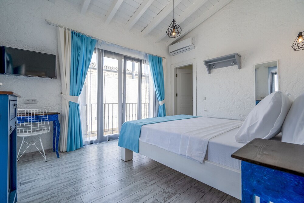 Чешме: Portakal Cicegi Alaçatı