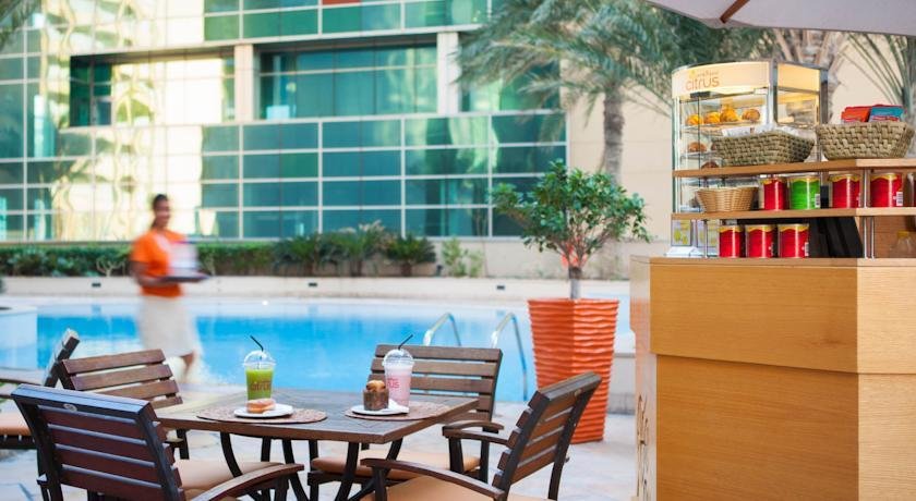 Дубай: Oasis Beach Tower Apartments