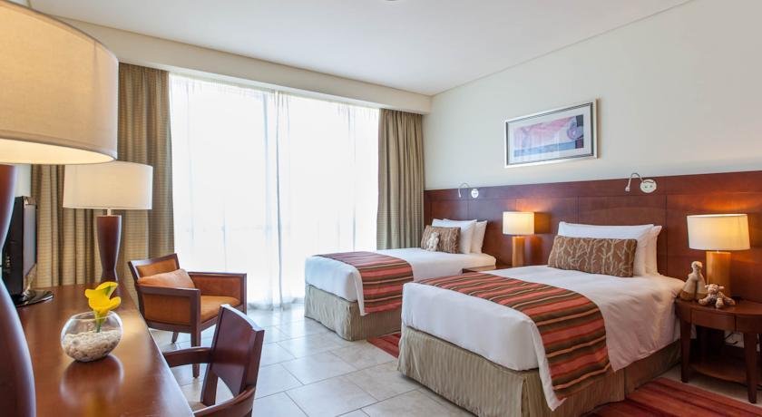 Дубай: Oasis Beach Tower Apartments