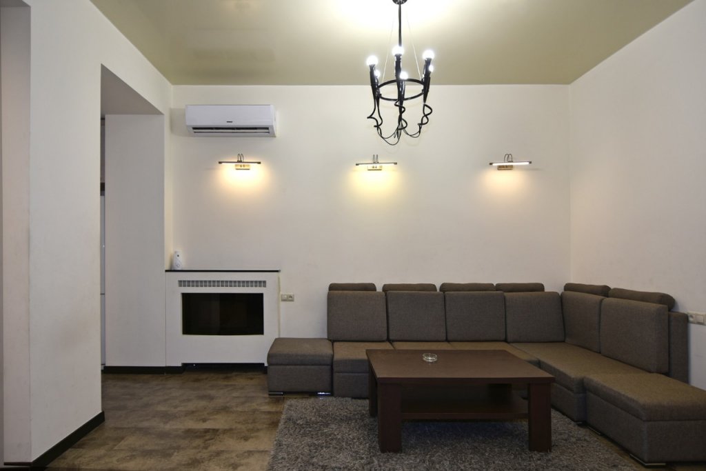 Ереван: Apartments RentInnYerevan Nalbandyan 9
