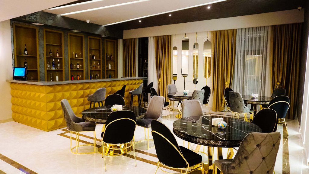 Нафталан: Sun City Hotel & Spa Naftalan