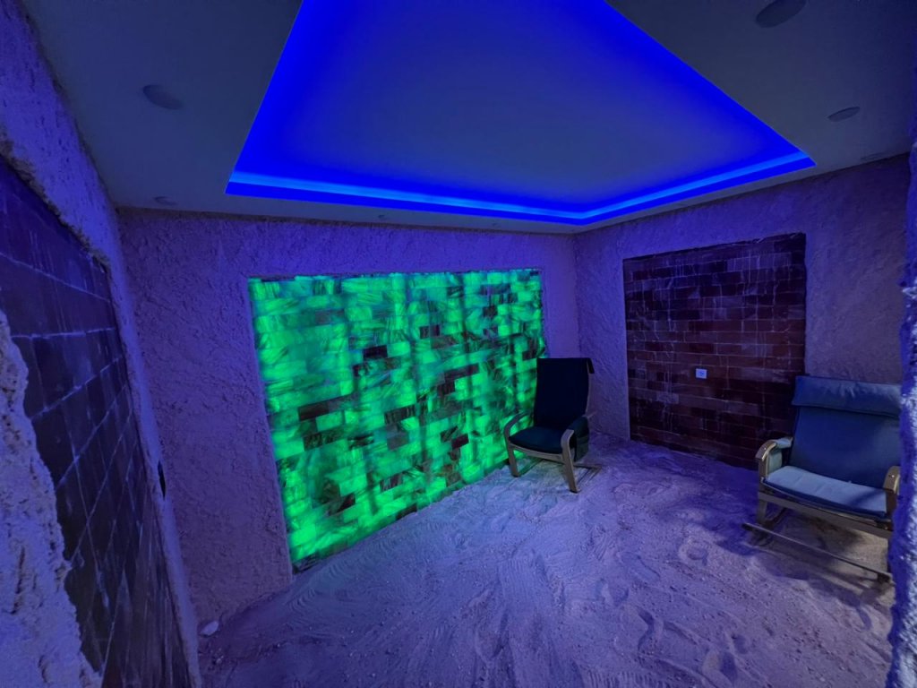 Нафталан: Sun City Hotel & Spa Naftalan
