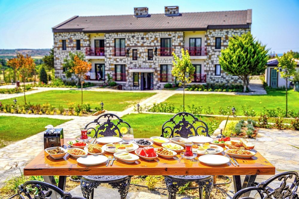Бозджаада: LinAsya Otel