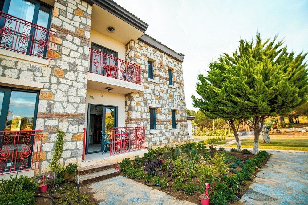Бозджаада: LinAsya Otel