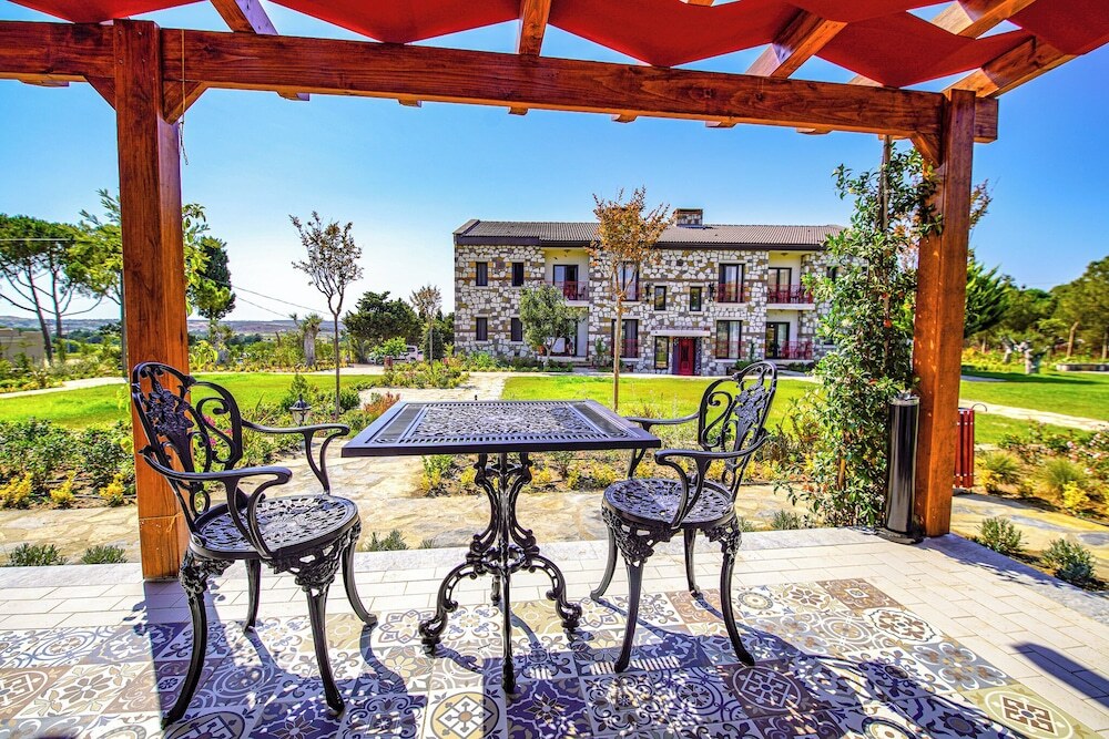 Бозджаада: LinAsya Otel