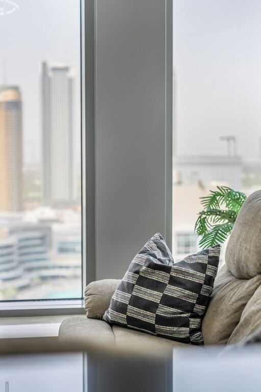 Дубай: Luxury Condo With Burj Khalifa and Fountain Views