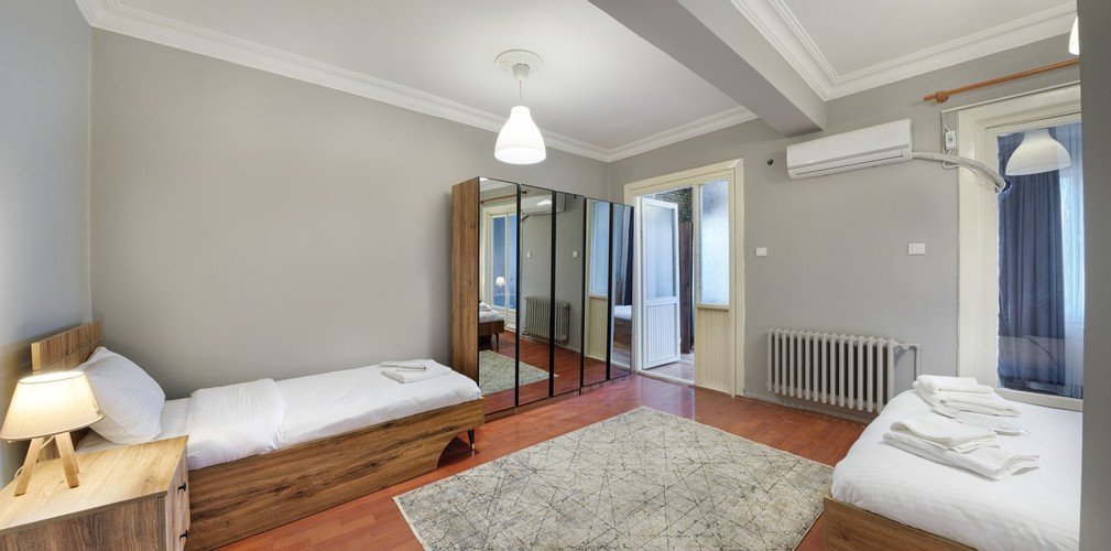 Marvelous Bright 4br Apartment In Taksim Square — фото 3
