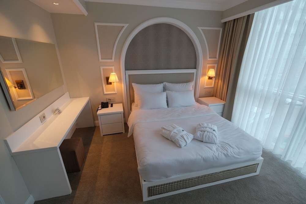 Измир: DBD Hotels Bayrakli