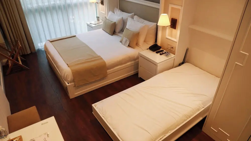 Измир: DBD Hotels Bayrakli