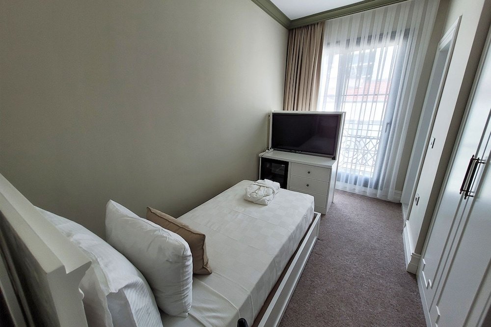 Измир: DBD Hotels Bayrakli