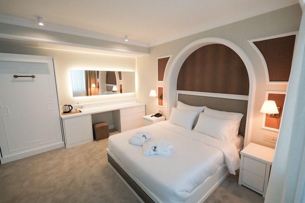 Измир: DBD Hotels Bayrakli
