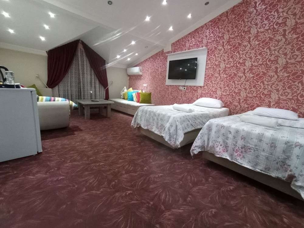 Сакарья: Ceren Otel
