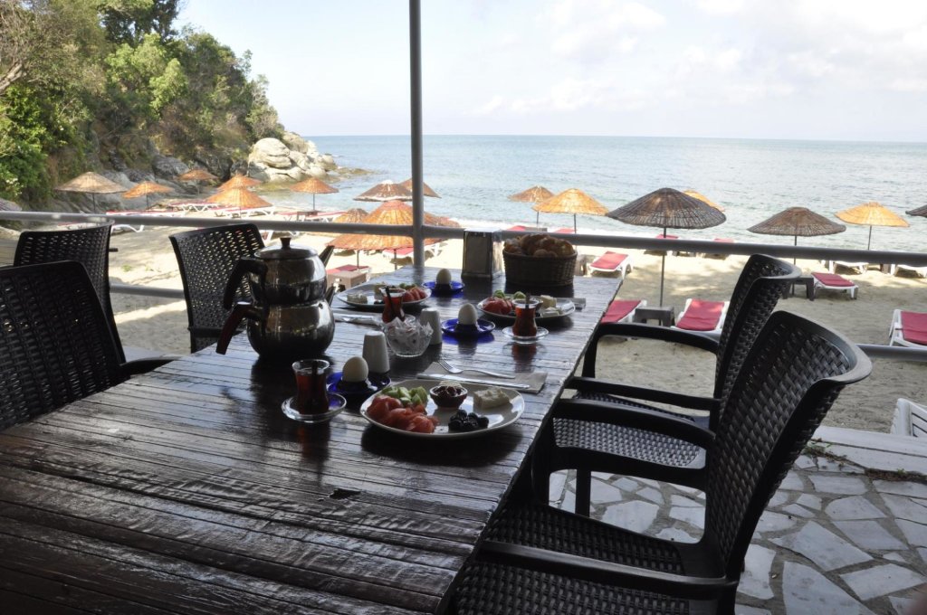 Мармара: Manastır Otel Marmara Adası