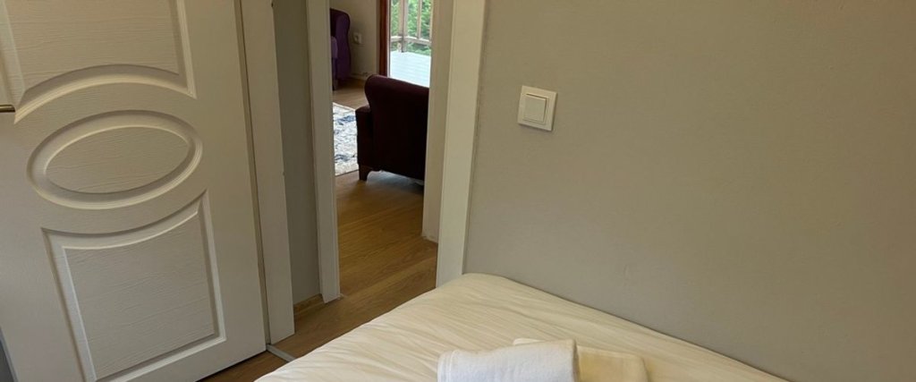 Унье: May Villas Hotel