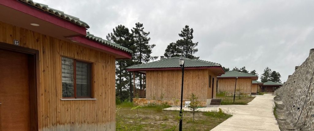 Унье: May Villas Hotel
