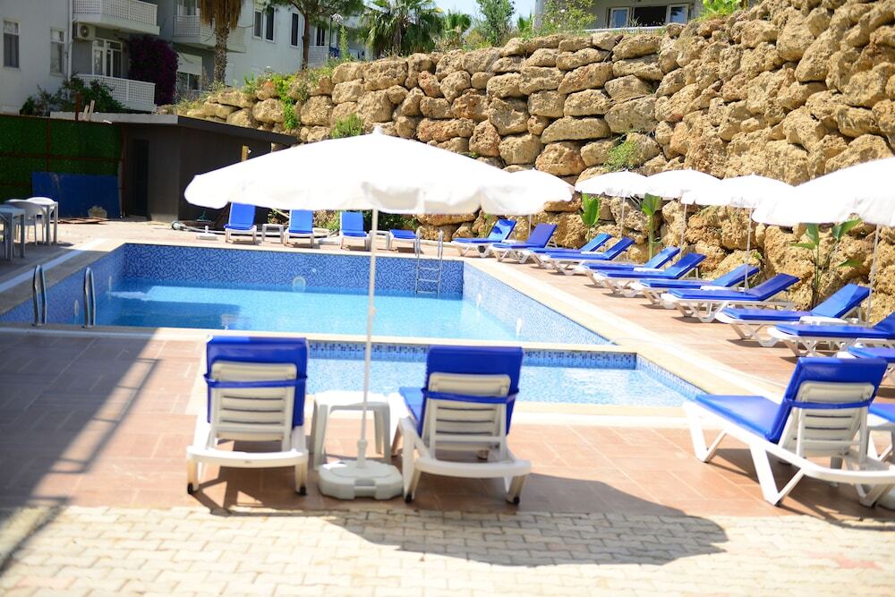 Окурджалар: Lofts Alanya Lina