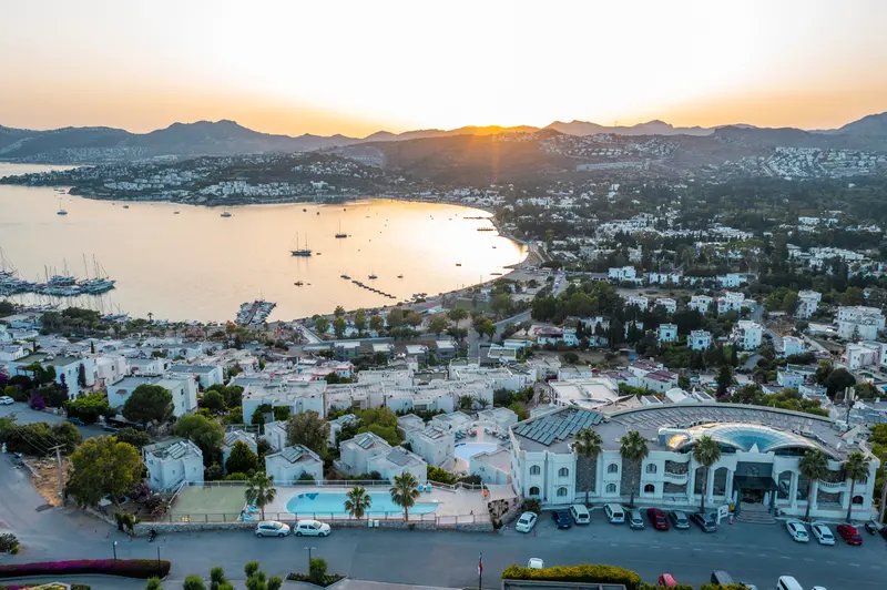 Бодрум: Riva Bodrum Resort Adult Only +16