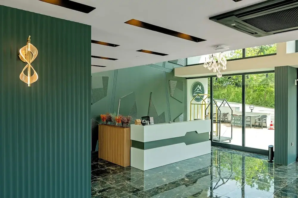 Трабзон: Air Barbaros Hotel