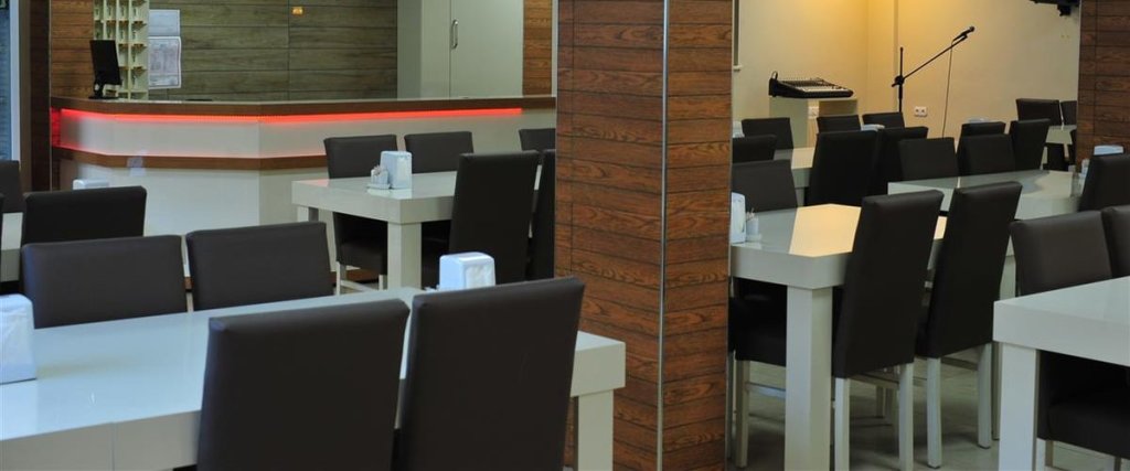 Узунгёль: Çam Otel & Restaurant
