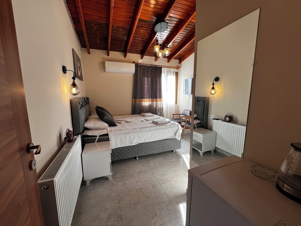 Урла: Ada Konak Otel Urla