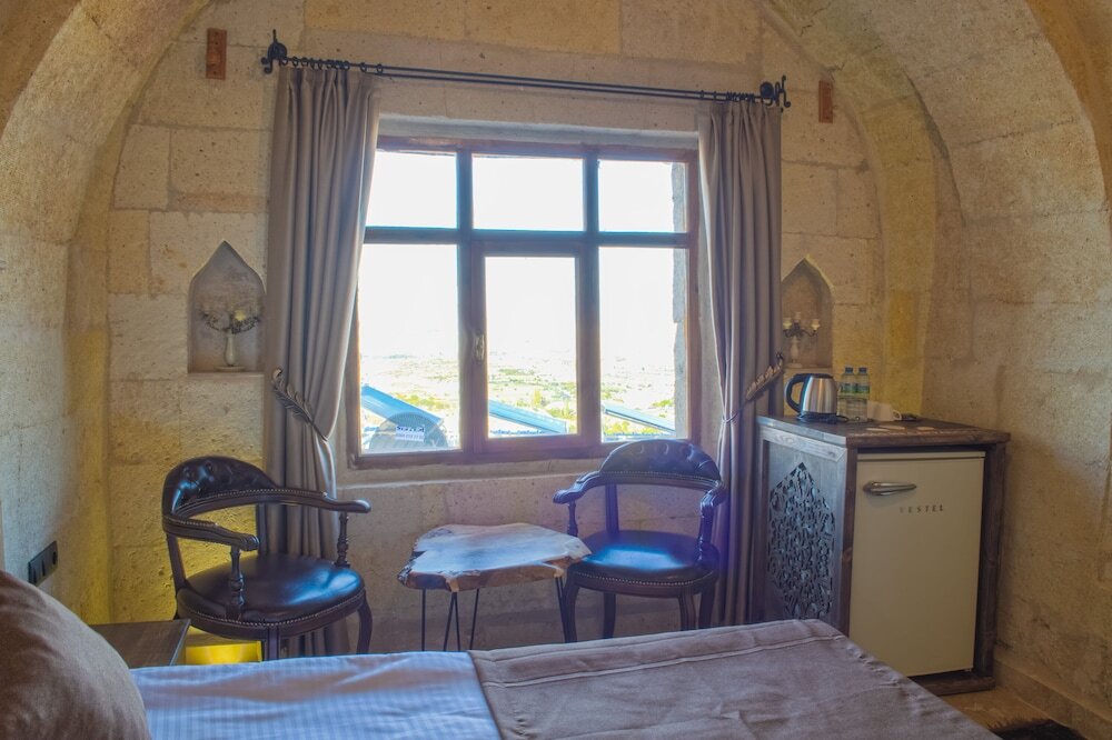 Учисар: Ages in Cappadocia