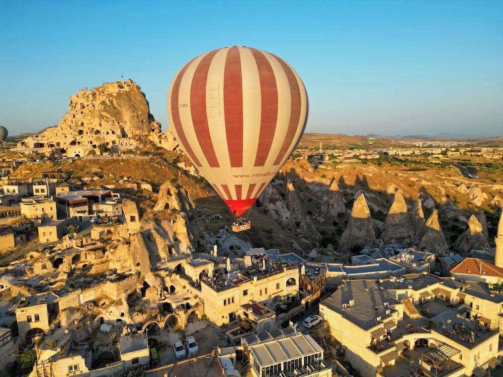 Учисар: Ages in Cappadocia
