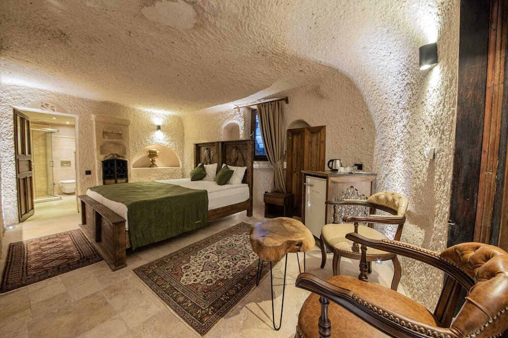 Учисар: Ages in Cappadocia