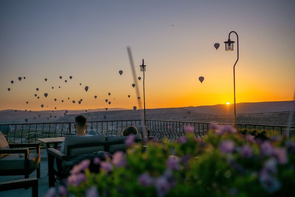 Учисар: Ages in Cappadocia