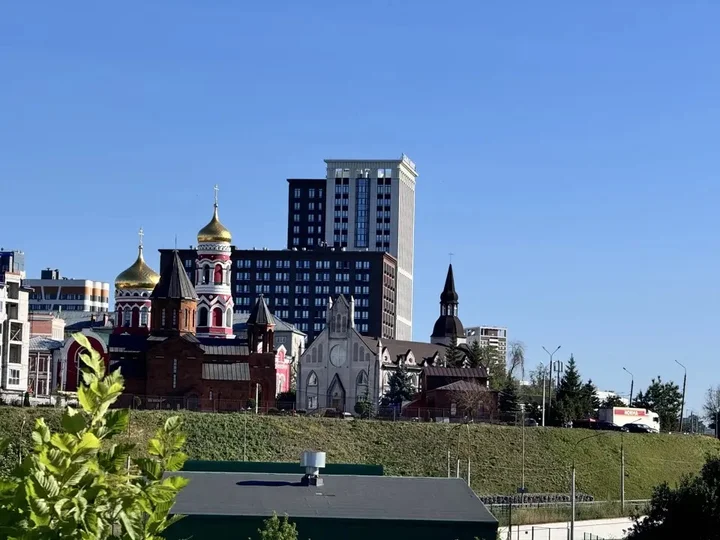 Нижний Новгород: Апартаменты с завораживающим видом на реки Ока и Волга 1310