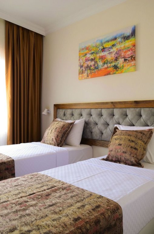 Зейтинликой: Troi̇ada Otel