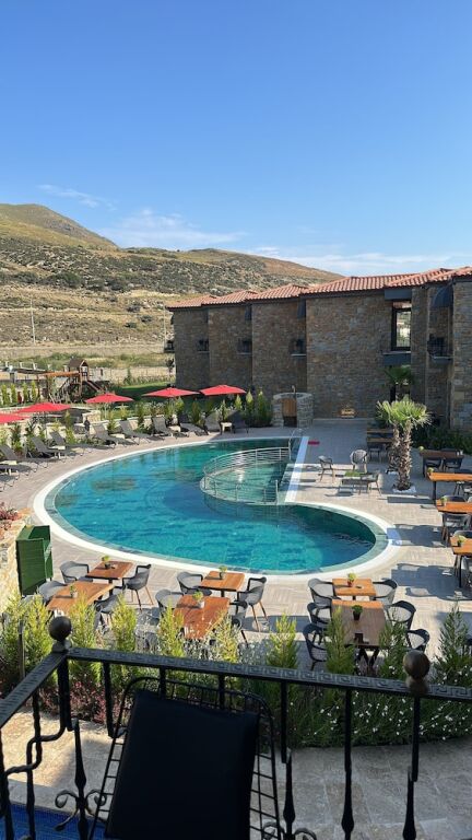 Зейтинликой: Agios Hotel