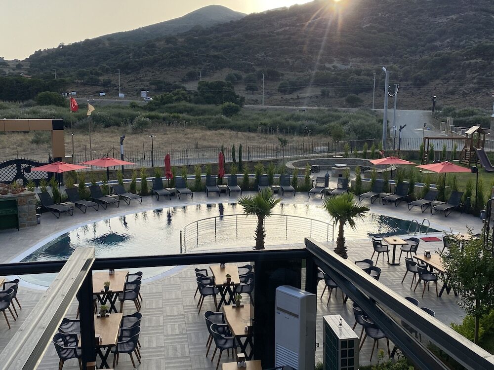 Зейтинликой: Agios Hotel
